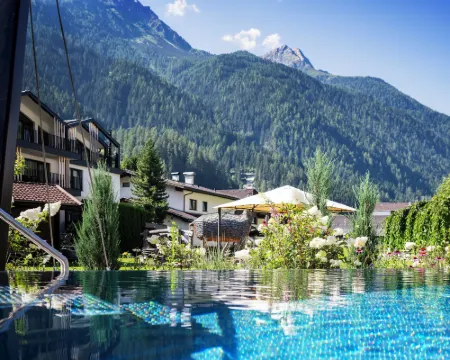 瑟佩哈尼 - 多爾夫套房酒店 施圖拜谷地新施蒂夫特酒店