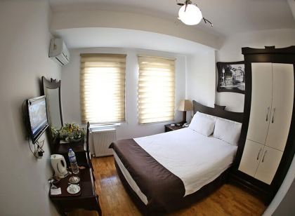 Utkubey Hotel