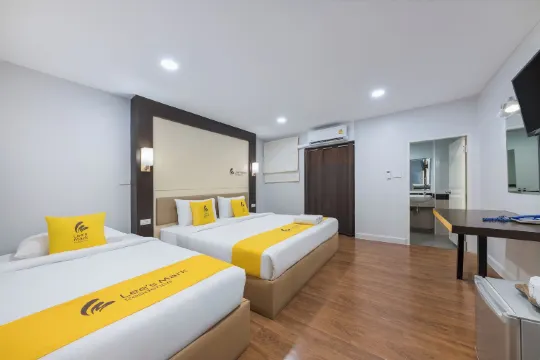 เดอลักซ์ ทริปเปิ้ล 502 504