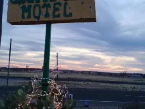Cactus Inn Hotels in Gray County