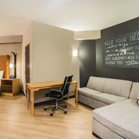 La Quinta Inn & Suites by Wyndham Chattanooga-Hamilton Place