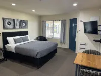 Bassingers Motor Lodge Hotel a Levin