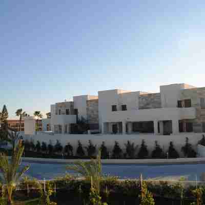 Amphora Hotel & Suites Hotel Exterior