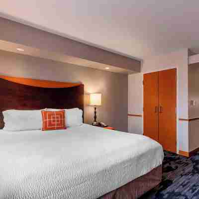 Fairfield Inn & Suites Columbus Rooms
