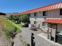 Super 8 by Wyndham Cody