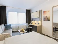Hotel-Restaurant Fück Hotels near فليتار