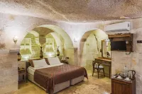 Phocas Cave Suites