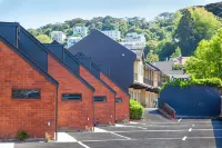 Dunedin Motel and Villas - Motels