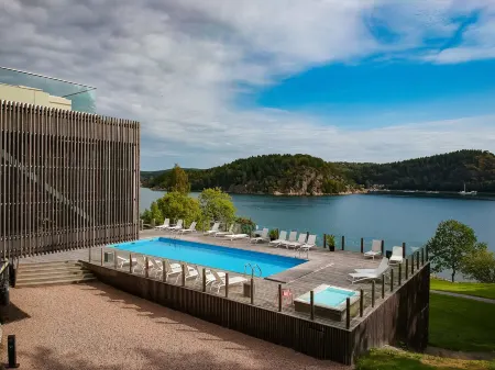 Vann Spa Hotell & Konferens Отели в г. Munkedal