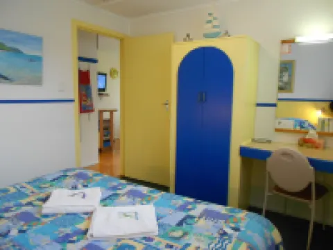 King Island Accommodation Cottages Hotels in Naracoopa