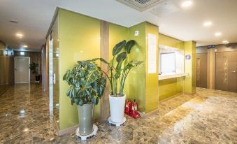 Champion Hotel