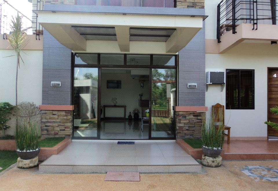 그린필즈 투어리스트 인 정원