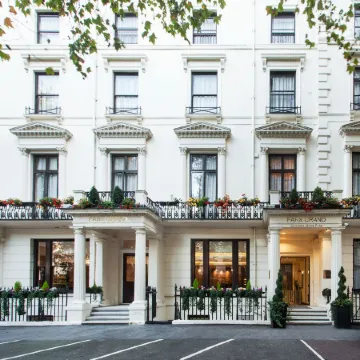 Park Grand London Hyde Park Отели рядом с достопримечательностью «Коллекция Воллеса»