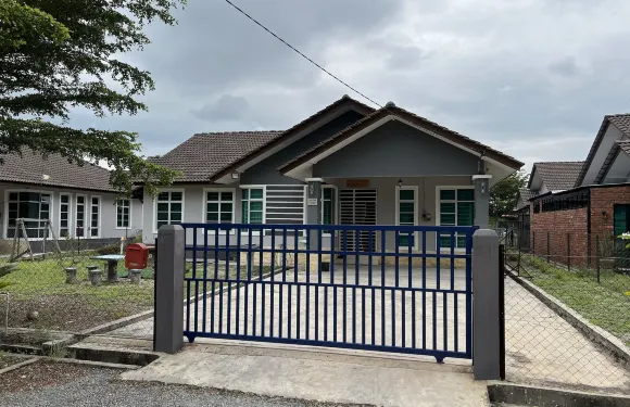 巴佐裏金家庭旅館