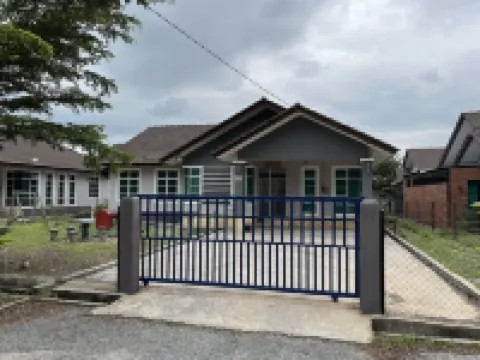 RizQin Homestay Bachok Hotels in Bachok