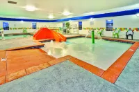 La Quinta Inn & Suites by Wyndham Rochester Mayo Clinic S - Hot Tub