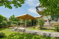 B&B Miami Beach Hotels in Pietrasanta