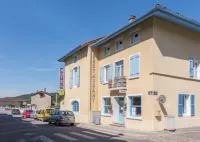 Hotel le Bourgogne Hotels in Dommartin Les Cuiseaux