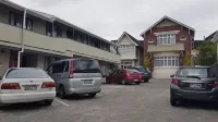 Halswell Lodge - Motels