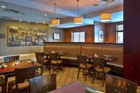 Holiday Inn & Suites GREEN BAY STADIUM by IHG - Frühstück