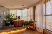Carmel Charme Resort - Spa