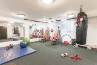 Willa Bryza - Gym