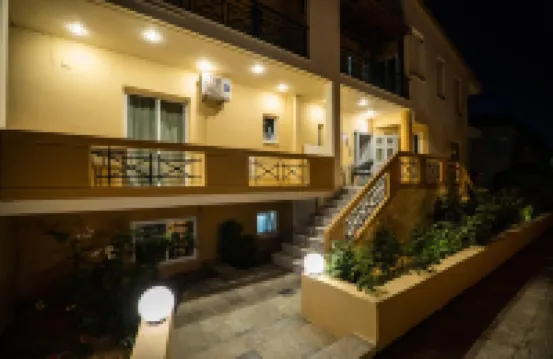 Rhoe Seaside Apartments