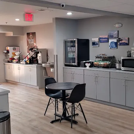 Microtel Inn & Suites by Wyndham Albertville
