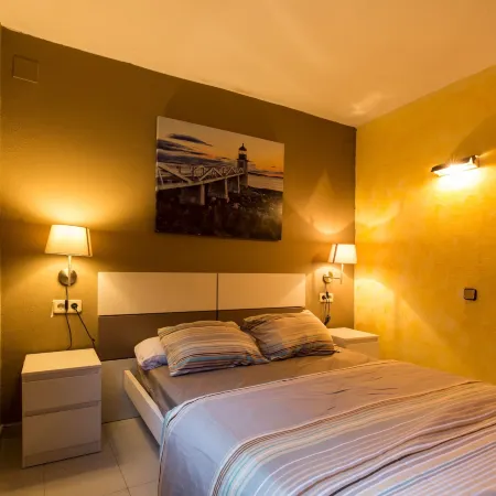 Camping Bungalows El Far