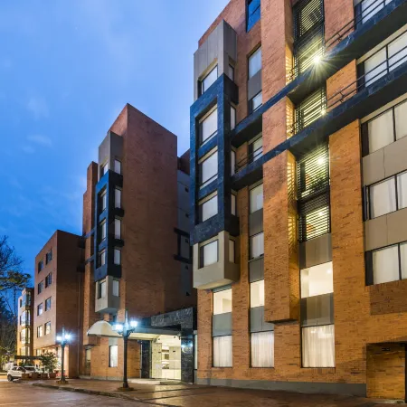 GHL Hotel Hamilton Отели рядом с достопримечательностью «Зона T»