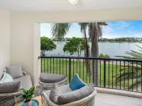 Goldsborough Place Apartments Hotels in Teneriffe