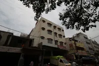 Hotel Maya Deluxe