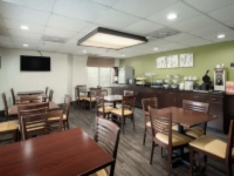 SureStay by Best Western Summerville Flowertown โรงแรมในซัมเมอร์วิลล์