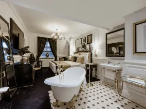 Schlosshotel Berlin