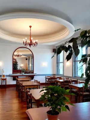 Le Château - Bed and breakfasts