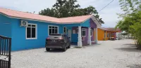 D'Pantai Homestay Kuala Sg. Baru Hotel dekat Pos Laju office