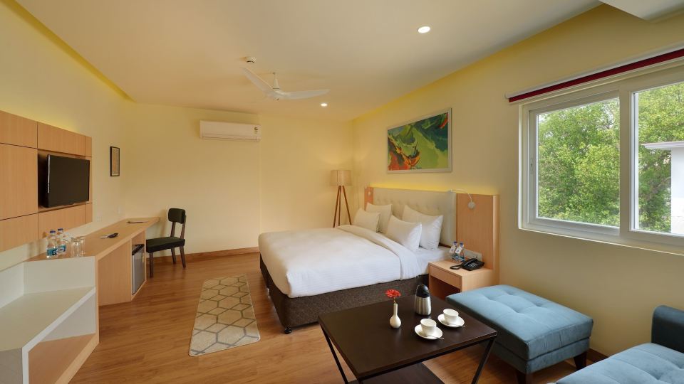 10 Park Street Hotel & Banquets