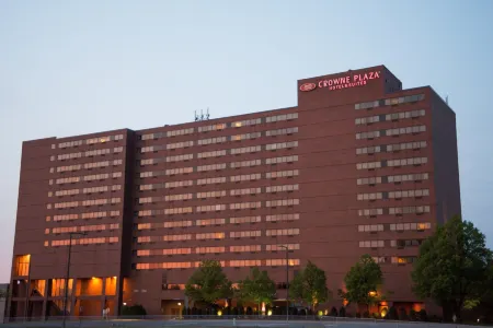 Crowne Plaza Suites MSP Airport - Mall of America Отели в г. Форт Снеллинг Юнорганизед Территори