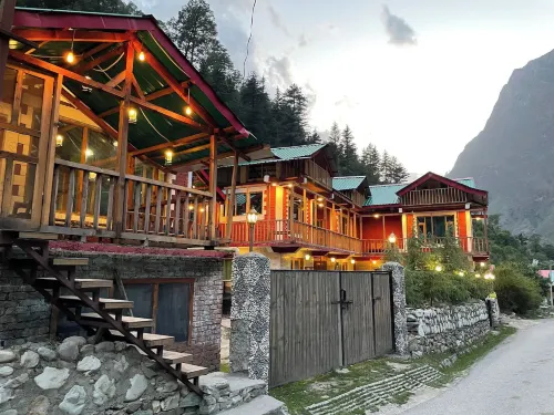 Virman Hillside Resort Hotels in Pekhri
