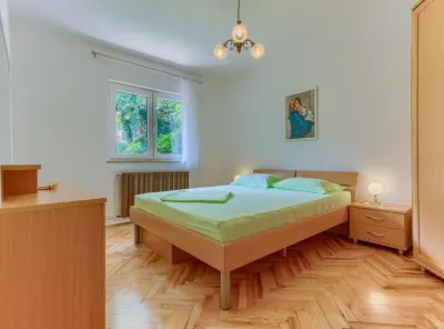Apartment Villa Iskra Hotels near Čiovo - Slatine - Central Dalmatia Croatia - Bike Tracks