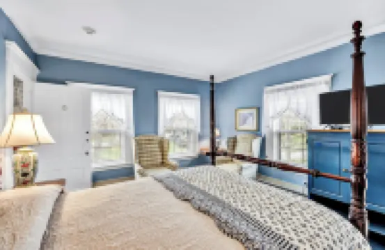 The Whalewalk Inn & Spa