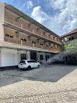 Central Inn Senggigi - 3-Star