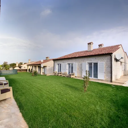 Plavo Nebo Istra Apartments