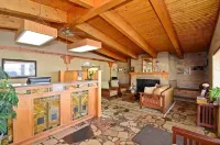 Americas Best Value Inn Iola Hotels in Iola