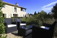 Mas des Figues la Ferme de Philippe Cottagecore Hotels in Graveson