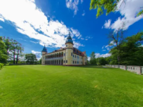 Pałac Krobielowice Hotels in Wroclawski