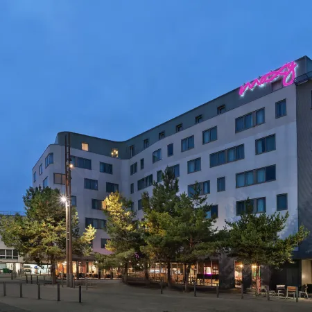 Moxy Amiens