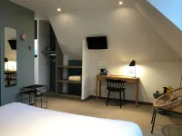 Hotel de France Hotels in Saint-Pol-de-Léon