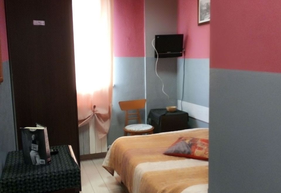 Hotel Niagara - Housity