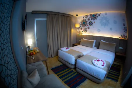 RS Hotel Karam Palace